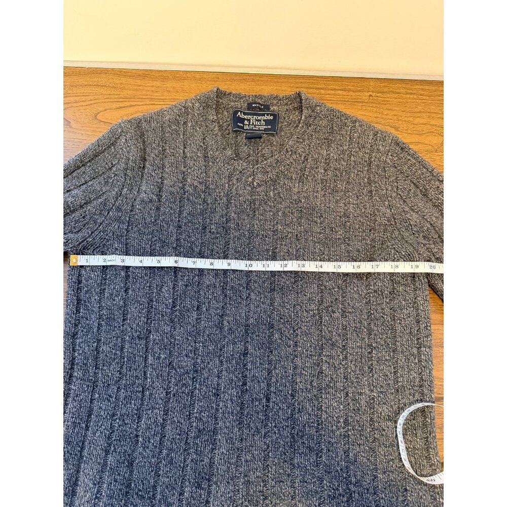 Vintage 90s Abercrombie & Fitch Sweater Men M Gray Wool Blend Muscle Cable Knit - Picture 4 of 8